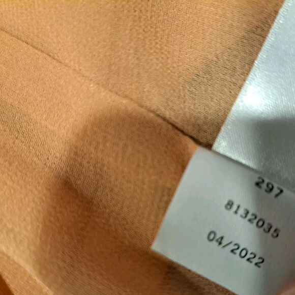 1.STATE Off-The-Shoulder Long Sleeve Top Sz M Toasted Nut Pullover NWT *Flaws - Picture 11 of 12